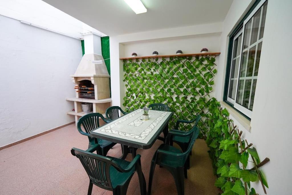 Casa Do Largo Villa Назаре Екстериор снимка