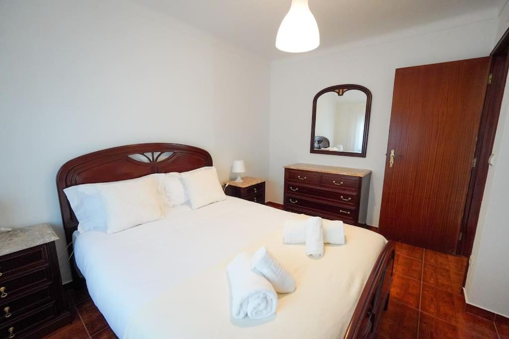 Casa Do Largo Villa Назаре Екстериор снимка